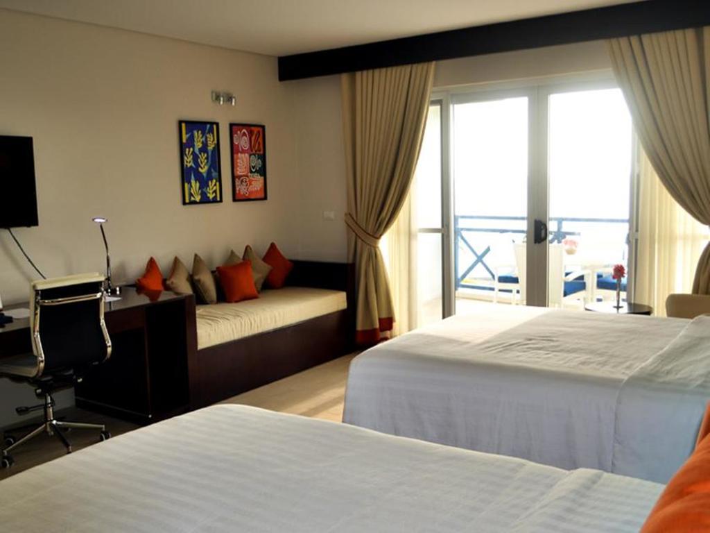 Thunderbird Resorts - Poro Point San Fernando City  Kültér fotó